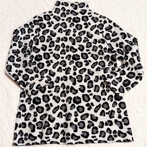🌷Tahari Black and White Women's Cheetah Print Sweater size L